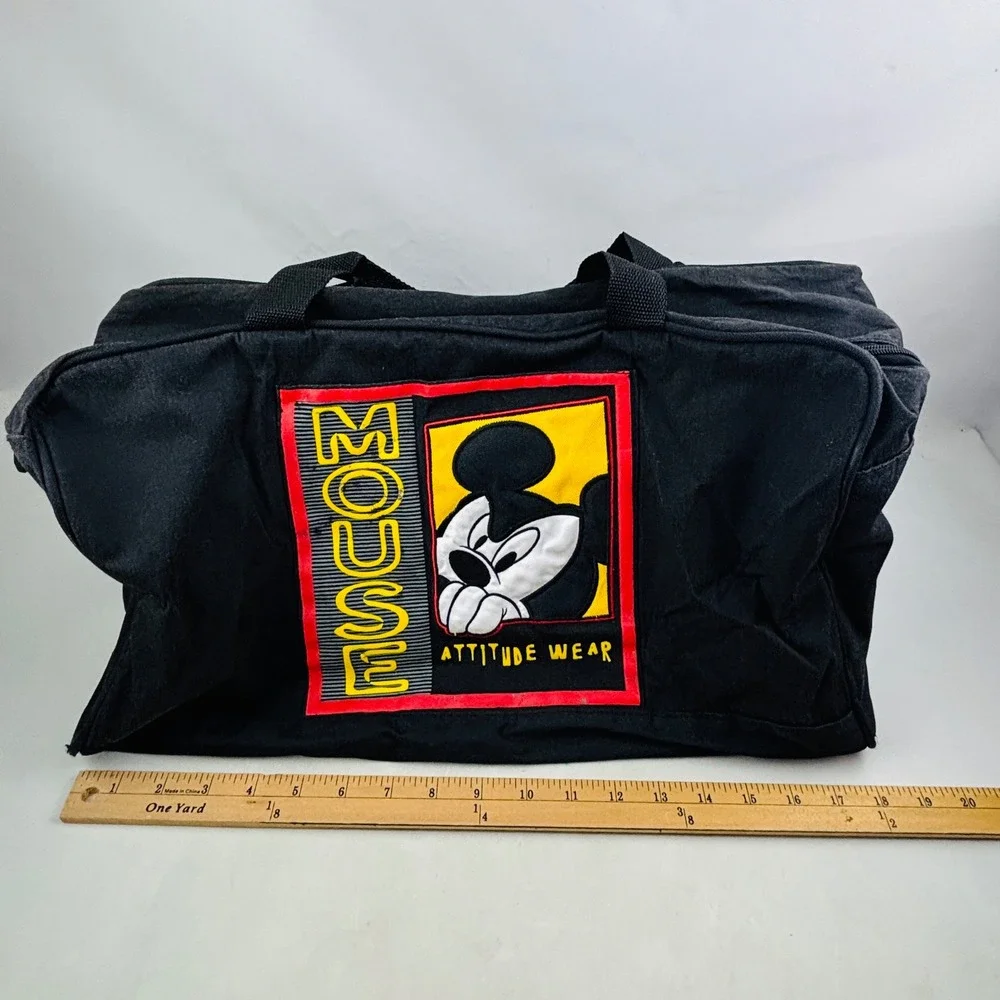Vintage Disney Mickey Unlimited Zip Duffel‎ Bag Mouse Attitude Wear Black Strap